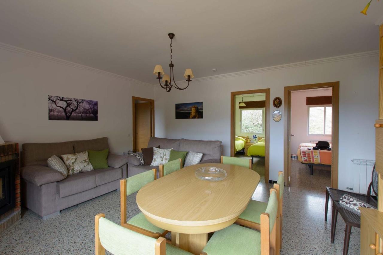 Apartaments La Pertusa 2O Corca  Екстериор снимка